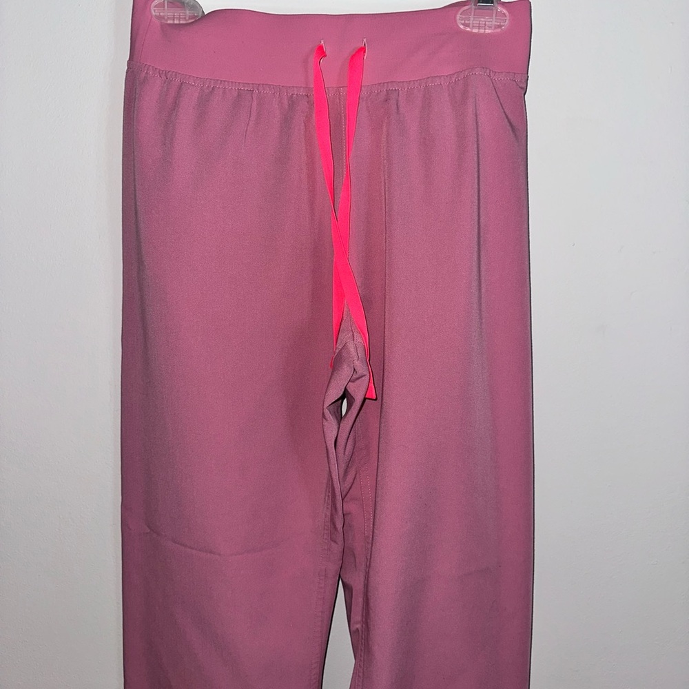 Figs High Waisted Livingston Basic Scrub Pants